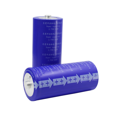 60x136mm Super Capacitor Battery 2.7V 3000F ไม่มีการระเบิดในทางปฏิบัติ